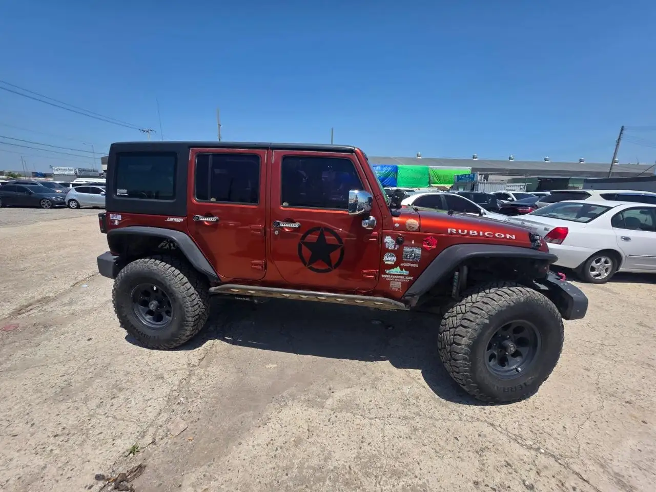 
								Jeep Wrangler Rubicon full									