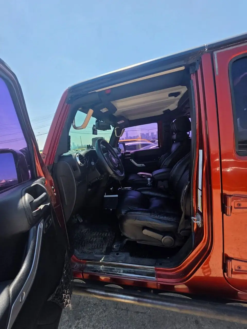 
								Jeep Wrangler Rubicon full									