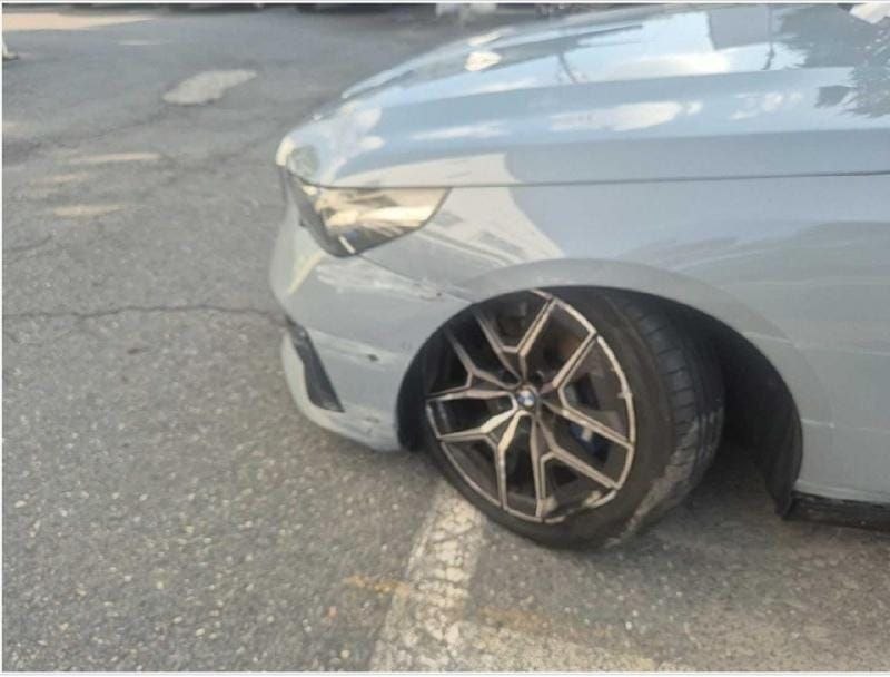 
								BMW G60 i5 eDrive40 M Sport full									