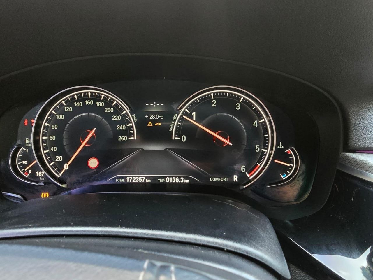 
								BMW G30 520d M Sport full									