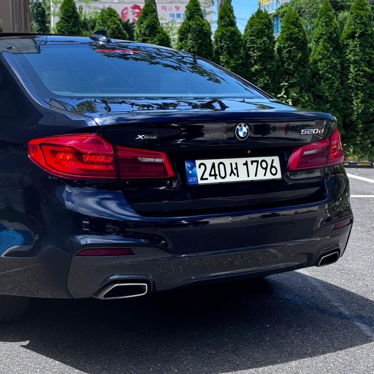 
								BMW G30 520d M Sport full									