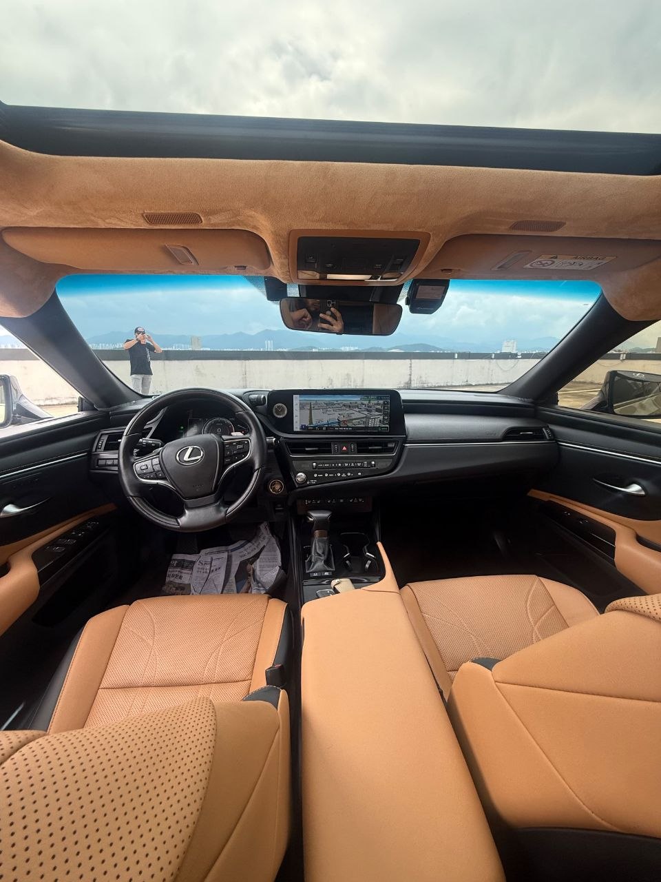 
								Lexus ES 300 — Luxury Plus full									