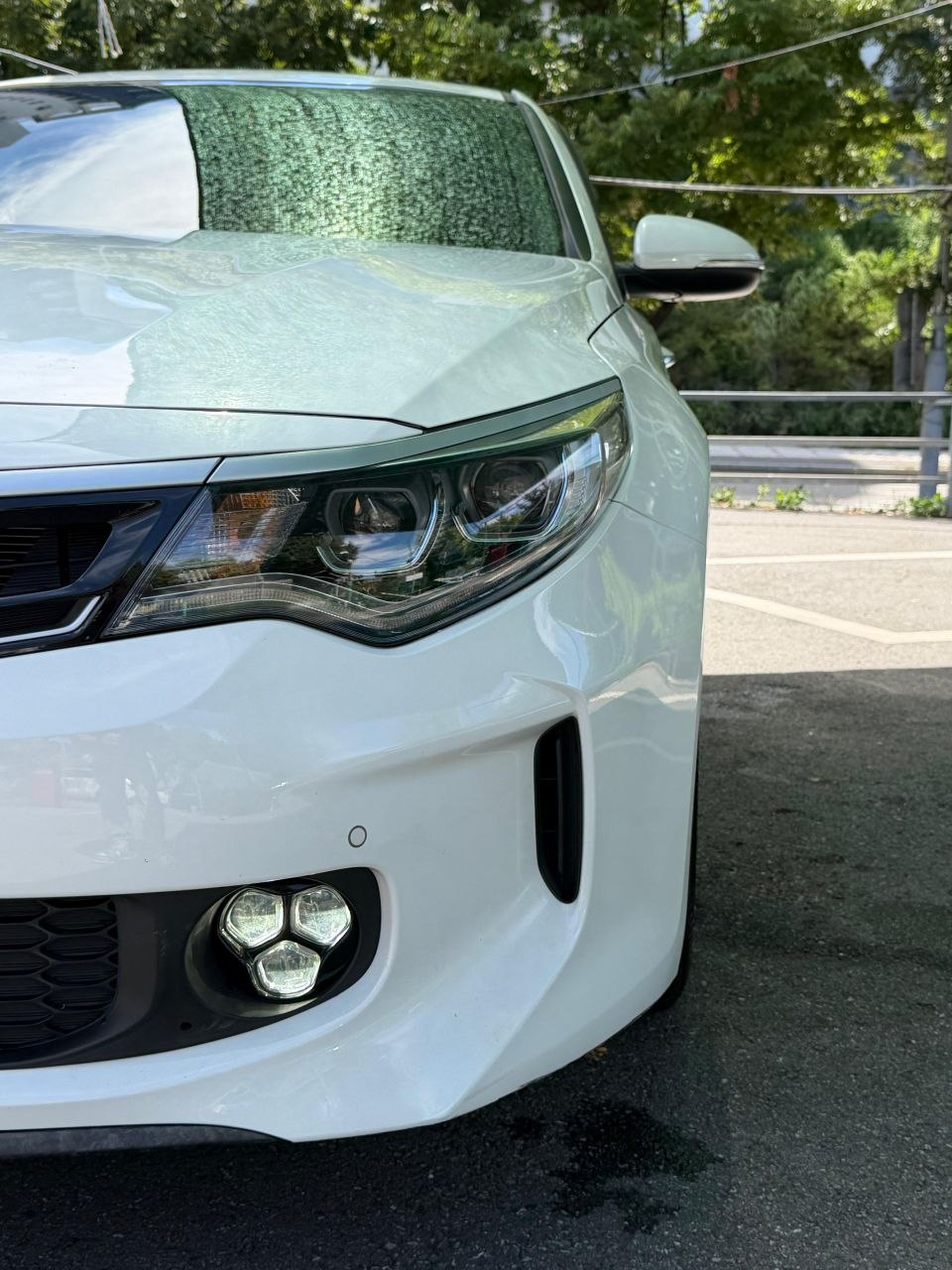 
								Kia K5 Hybrid full									