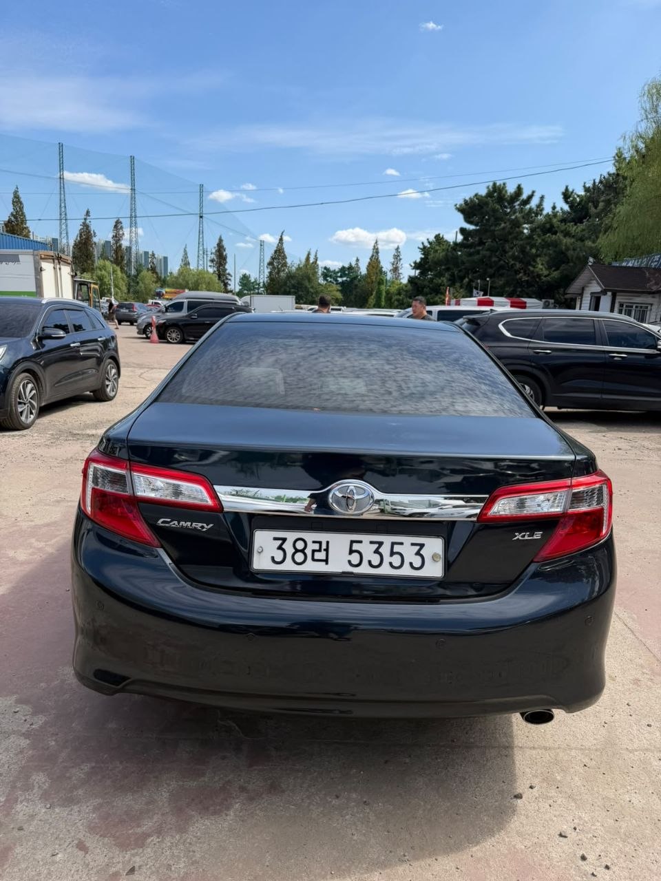 
								Toyota Camry full									