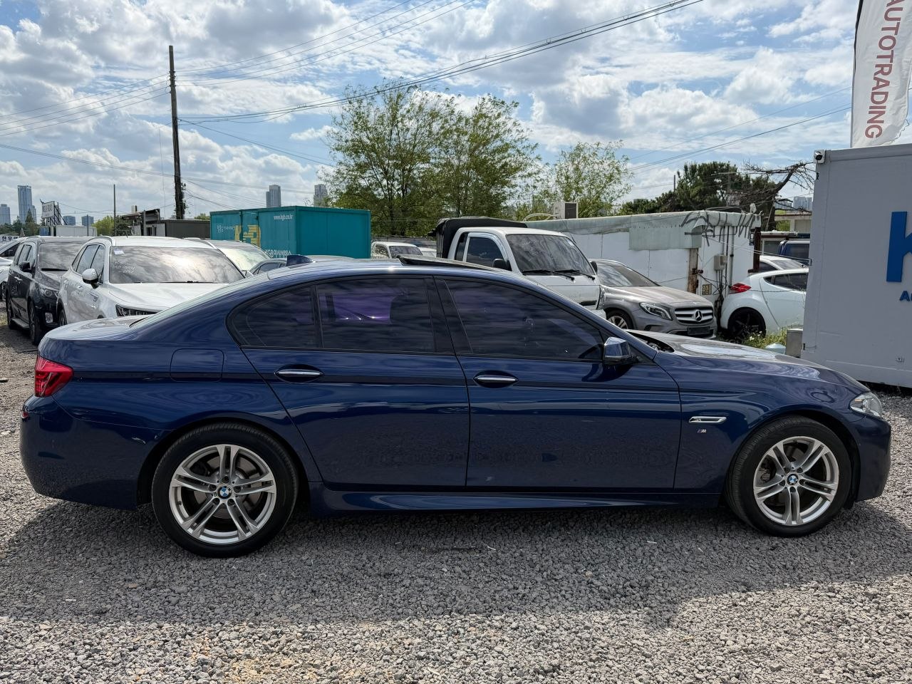 
								BMW F10 520d xDrive ( pro edition ) full									