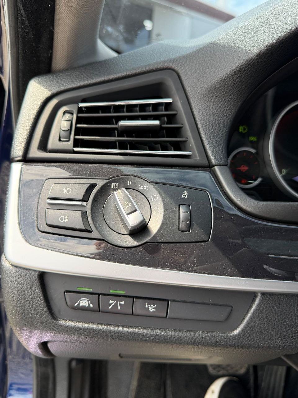
								BMW F10 520d xDrive ( pro edition ) full									