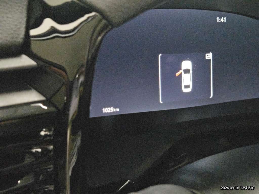 
								Toyota Camry (XV80) 2.5 Hybrid full									