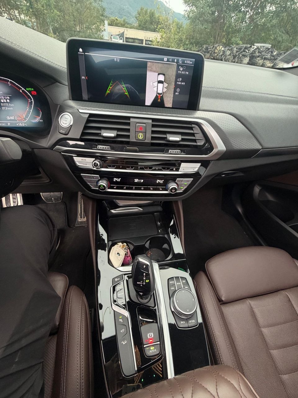
								BMW X4 xDrive20i M Sport full									