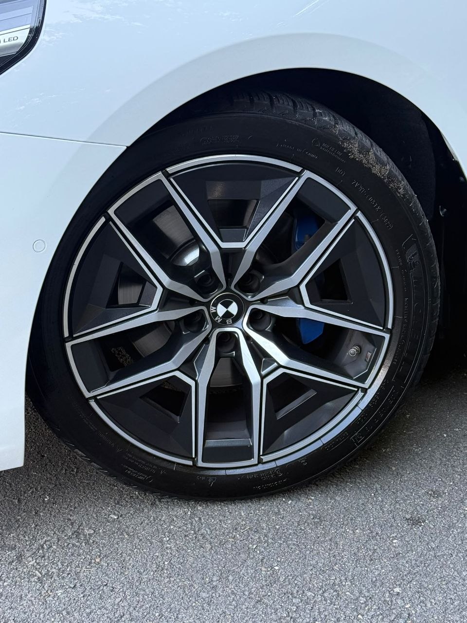 
								BMW G60 520i M Sport | 2024 full									
