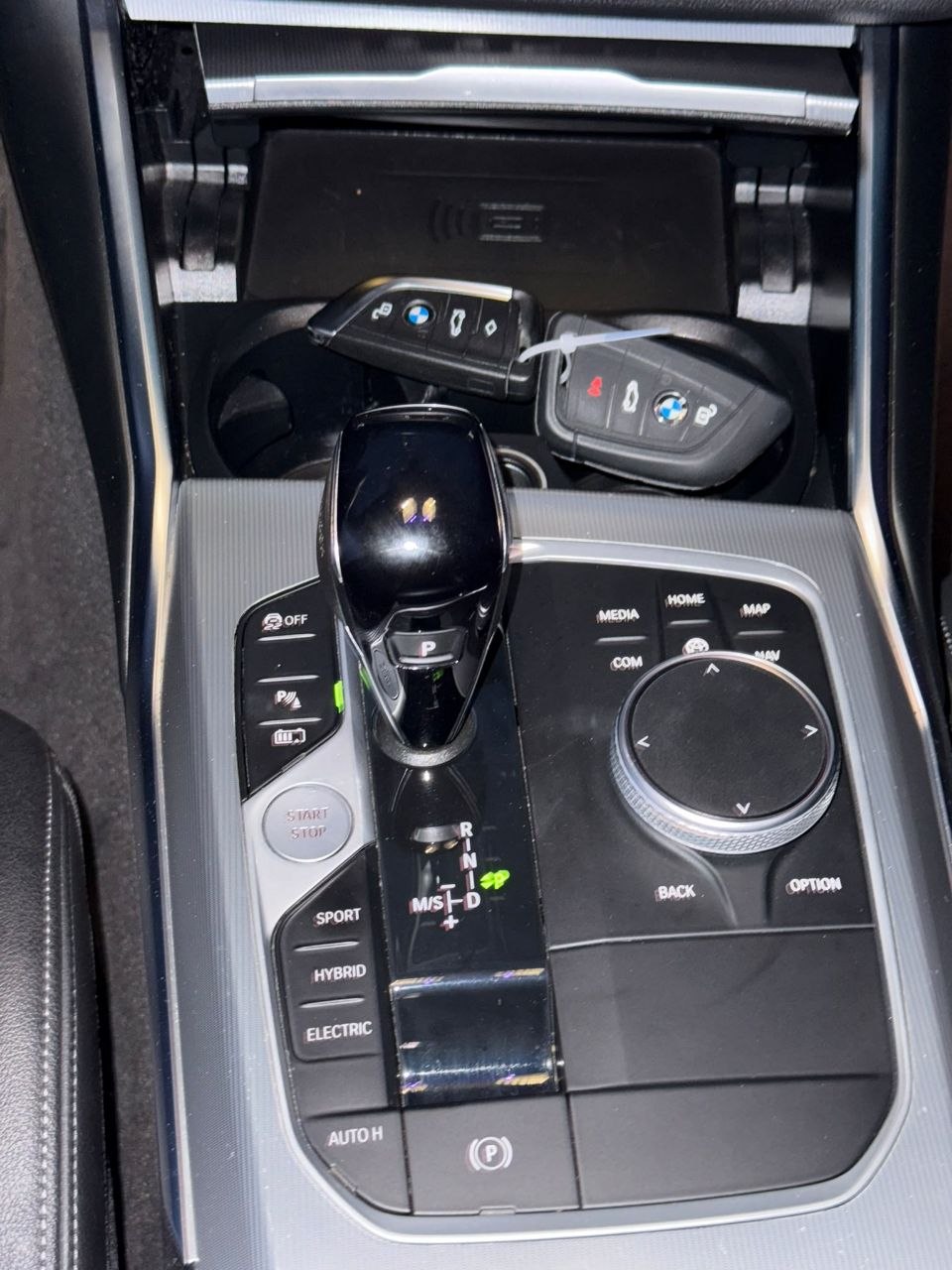 
								BMW G20 330e Plug-in Hybrid M Sport | 2021 full									