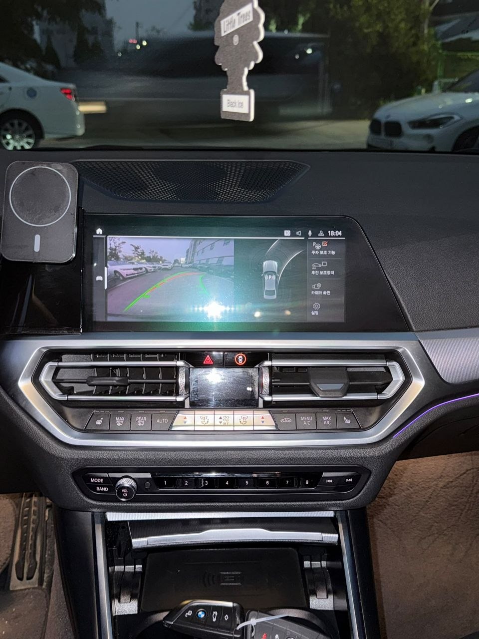 
								BMW G20 330e Plug-in Hybrid M Sport | 2021 full									