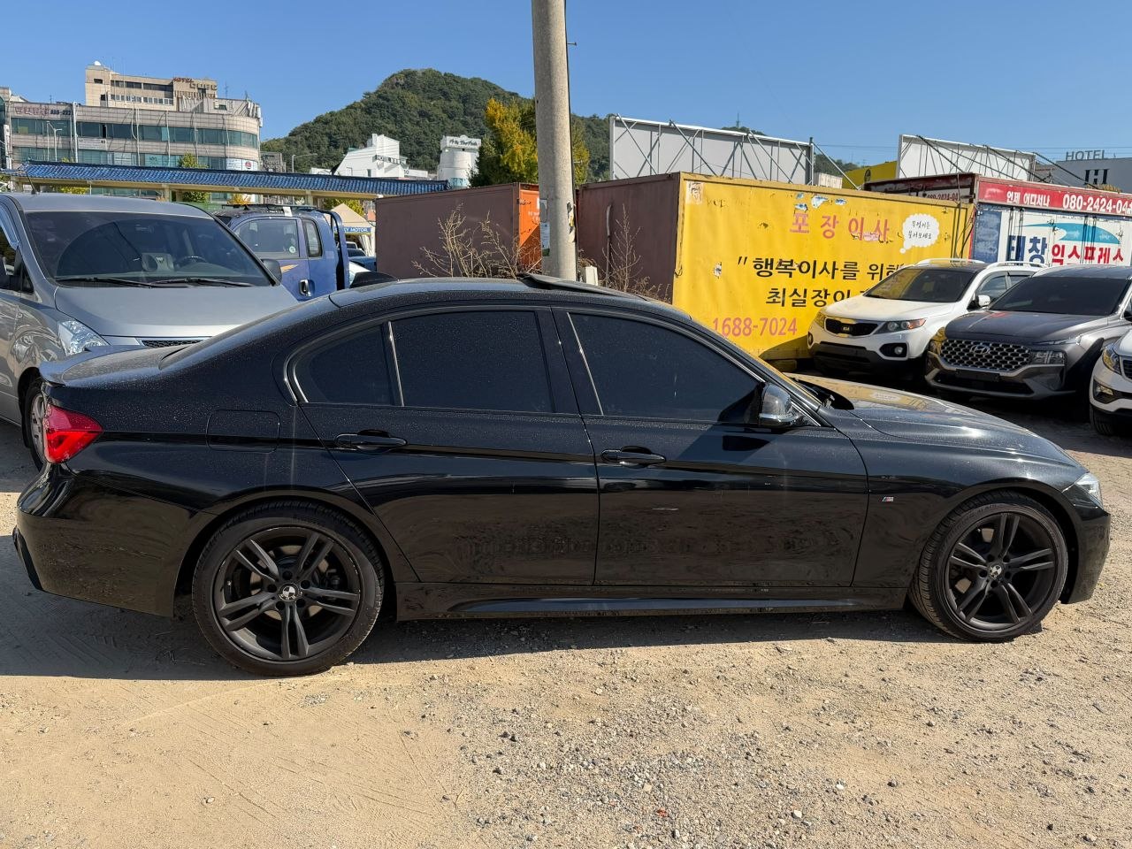 
								BMW F30 328i M Sport full									