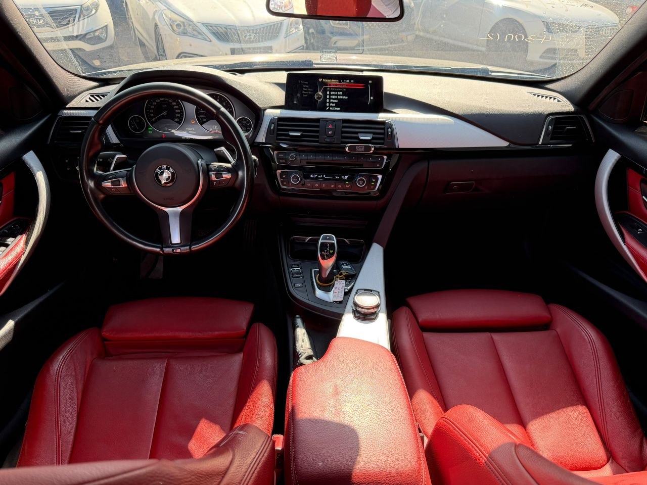 
								BMW F30 328i M Sport full									