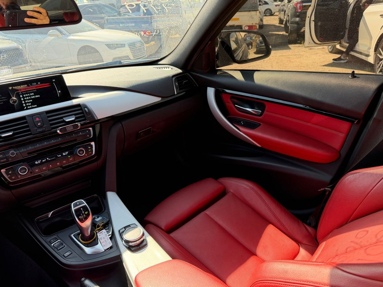 
								BMW F30 328i M Sport full									