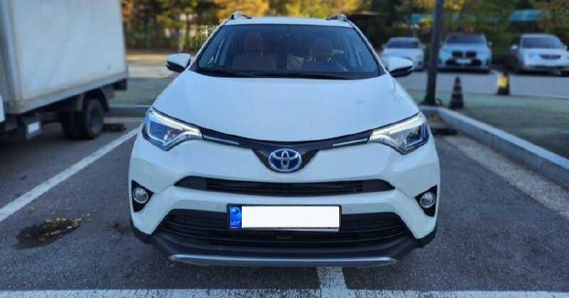 Toyota RAV4 Limited 4WD — фото 1