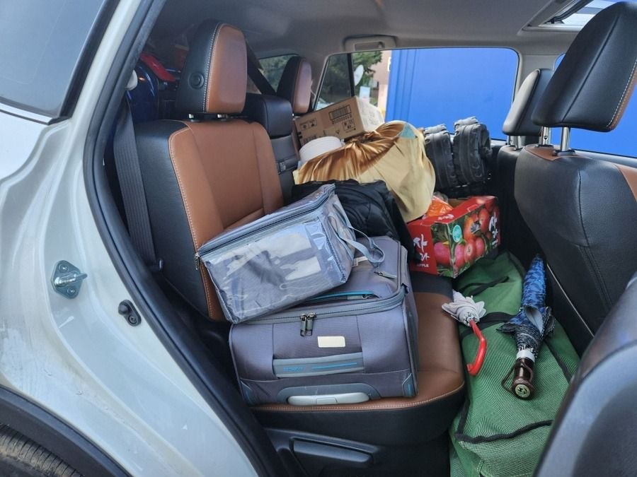 
								Toyota RAV4 Limited 4WD full									