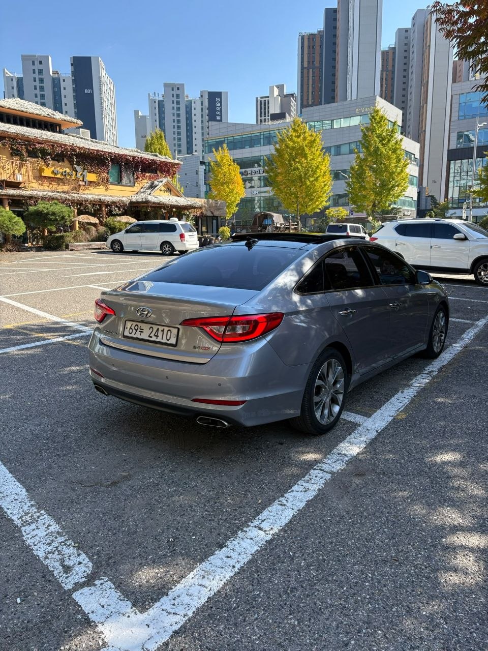 
								Hyundai Sonata LF full									