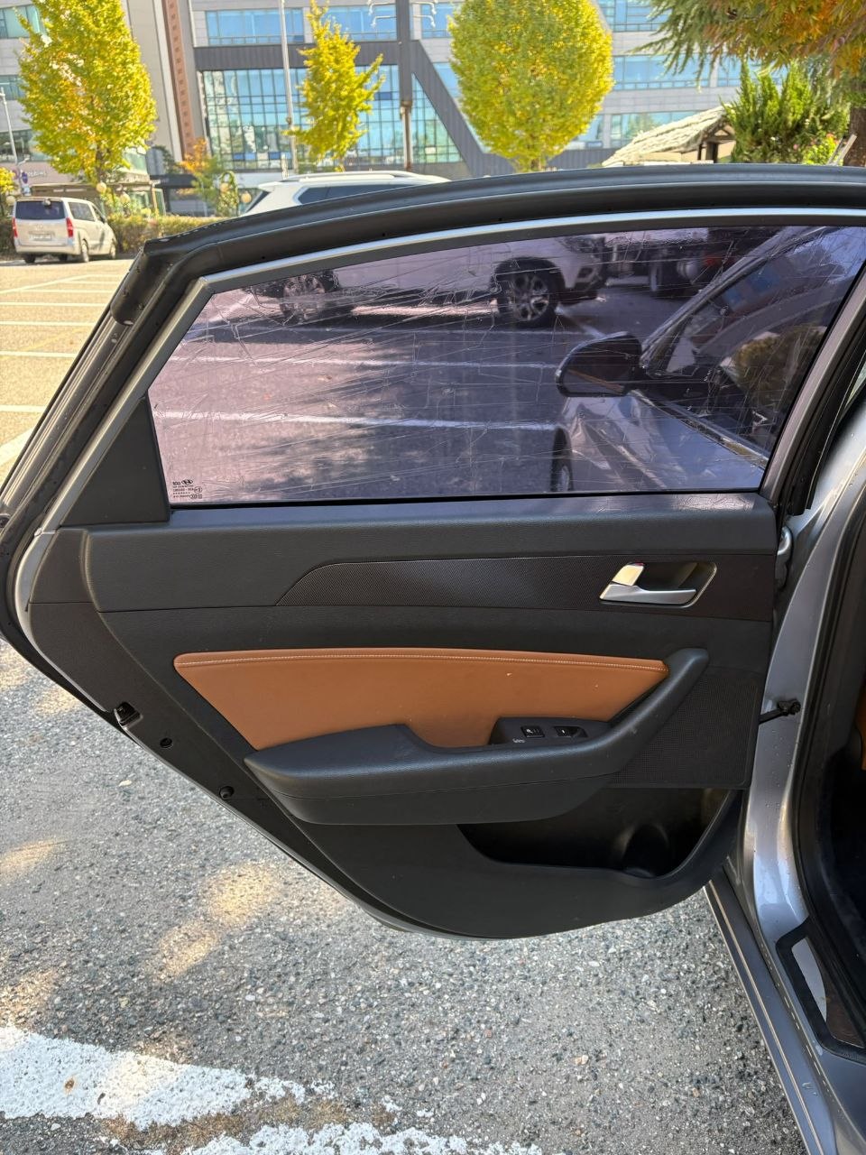 
								Hyundai Sonata LF full									