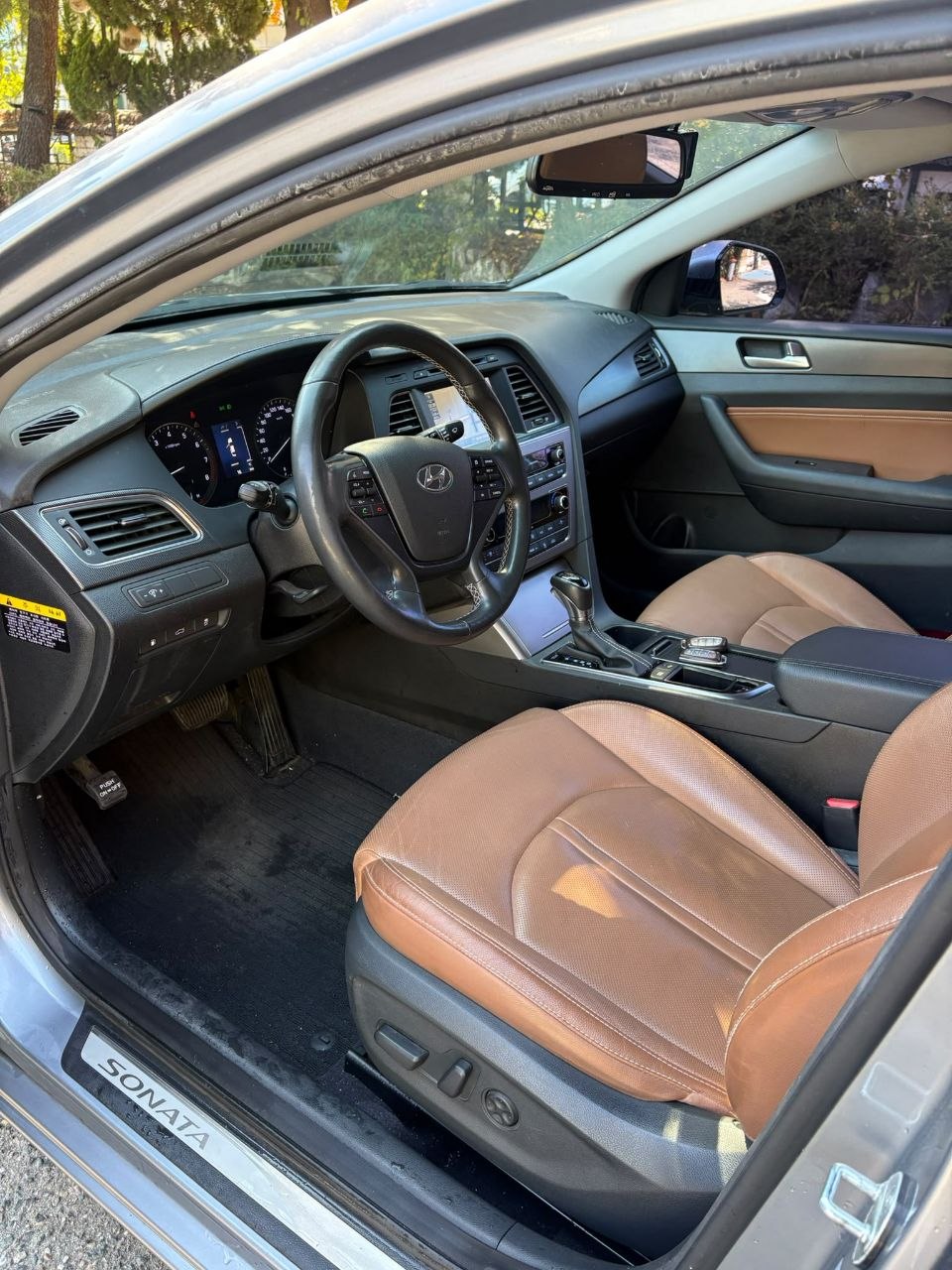
								Hyundai Sonata LF full									