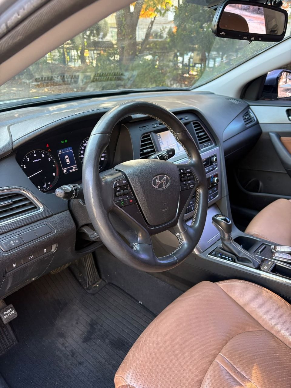 
								Hyundai Sonata LF full									