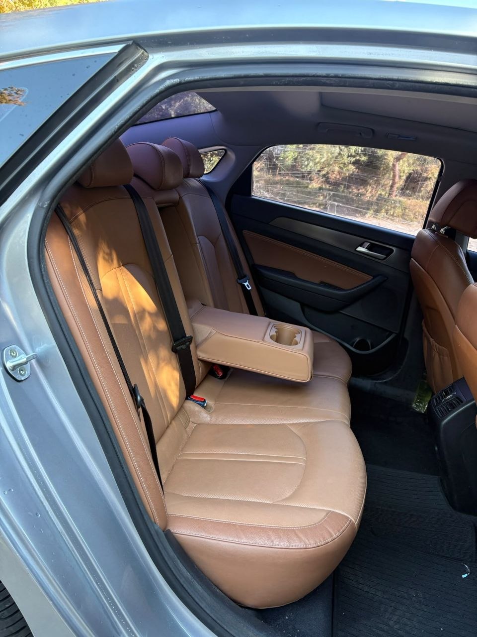 
								Hyundai Sonata LF full									