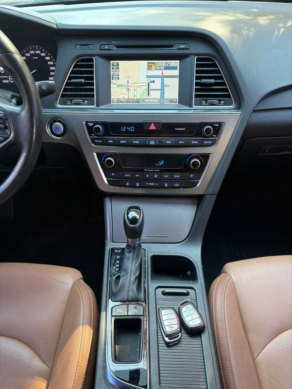 
								Hyundai Sonata LF full									